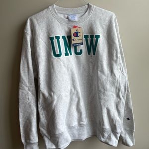 UNCW Champion sweatshirt
